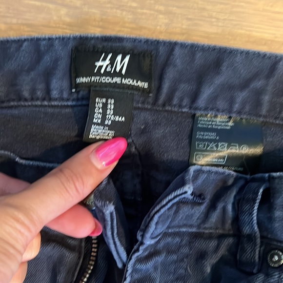 Men’s dark blue, Jean skinny fit pants, size 33 - Picture 2 of 3